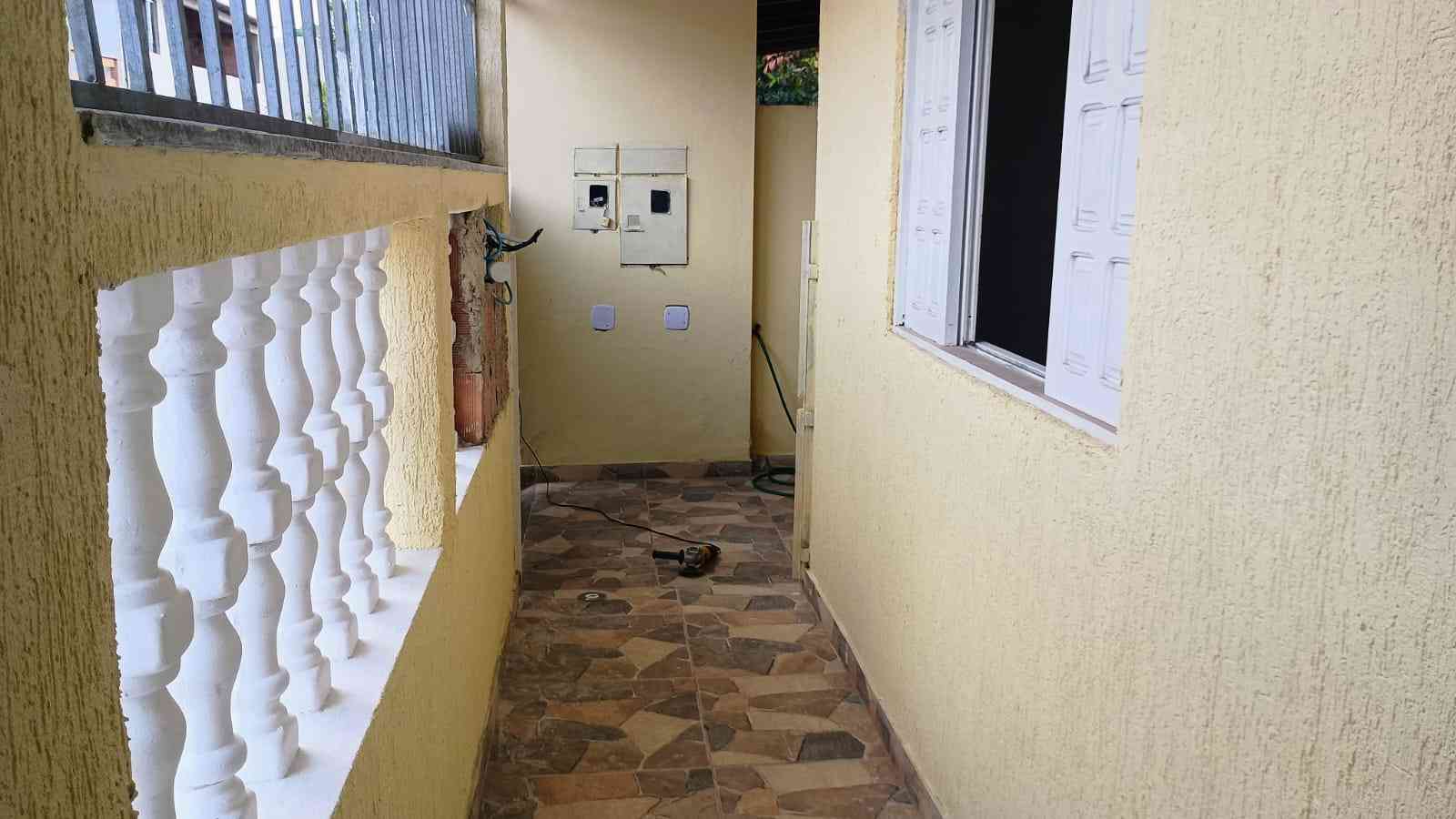 Casa em Marataizes com Dois Pavimentos