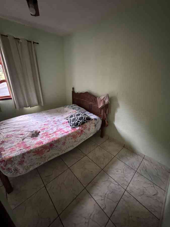 Propriedade com 2 Casas e 5.000 m² de Terreno à Venda em Pombal de Cima