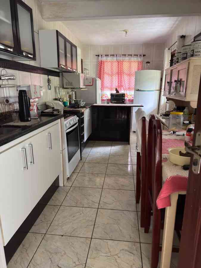 Propriedade com 2 Casas e 5.000 m² de Terreno à Venda em Pombal de Cima