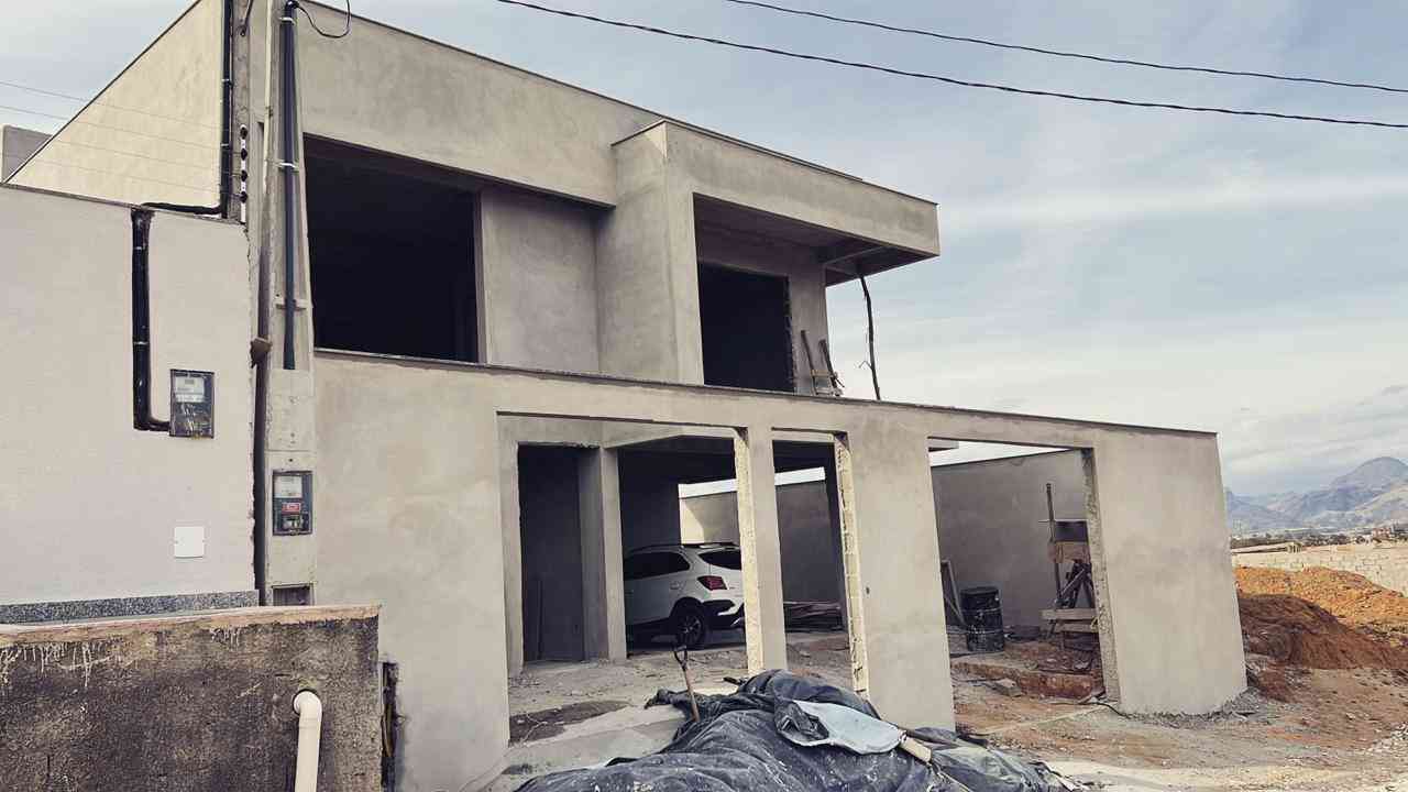 Casa em Construção