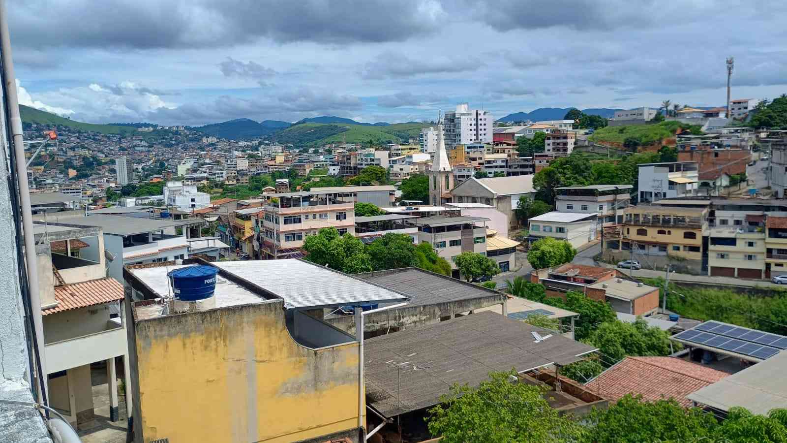 Apartamento com Ponto Comercial
