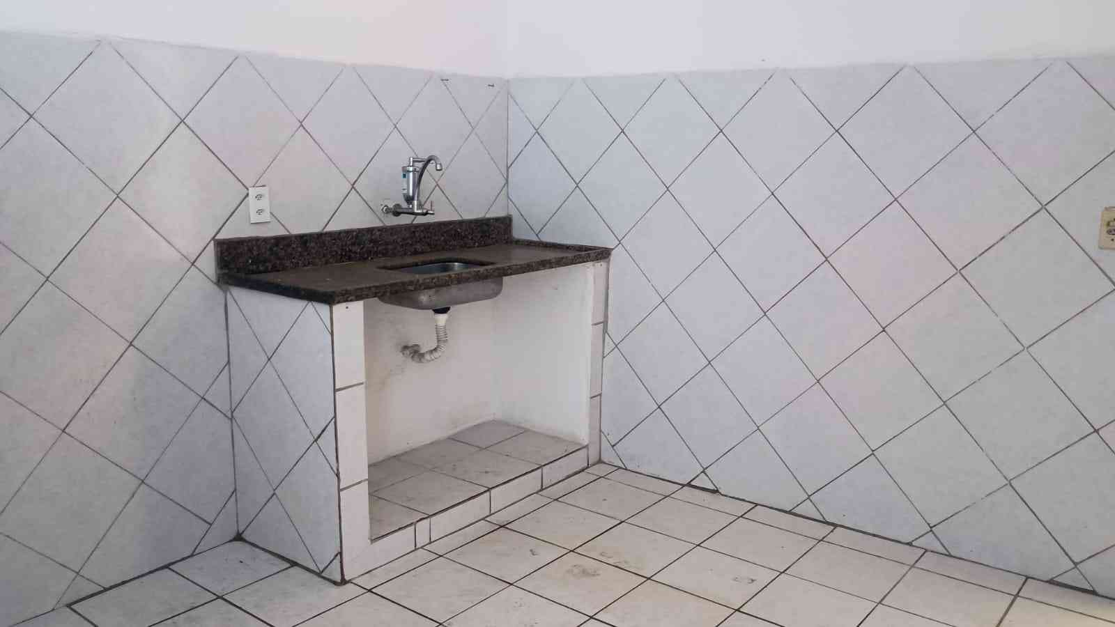 Apartamento com Ponto Comercial