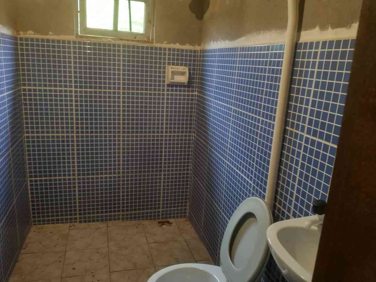 Terreno com Lagoa e Piscina